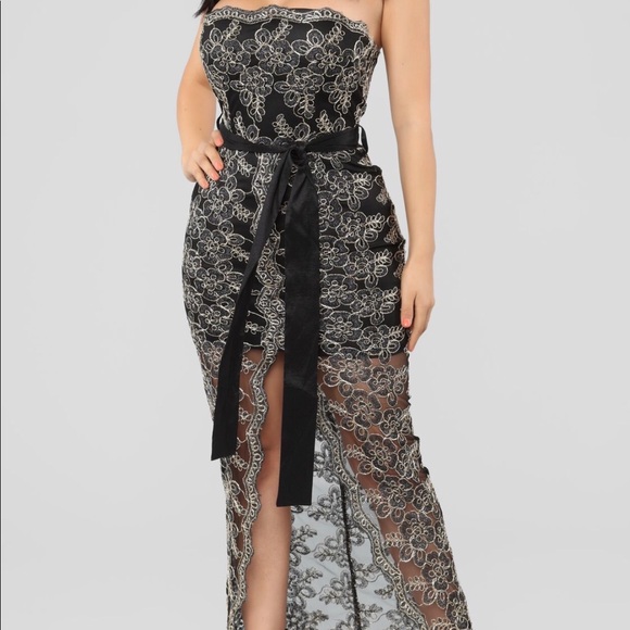 Black/gold embroidered dress - Picture 2 of 5